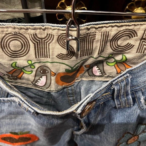 Joystick embroidered jeans . - Picture 3 of 9